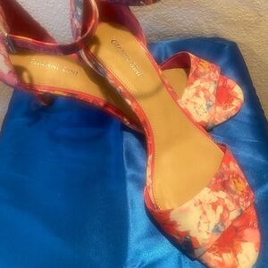 Pink and white floral color, summer shoe open toe